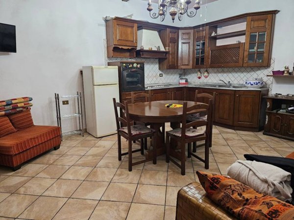 casa indipendente in vendita a Vernio in zona San Quirico