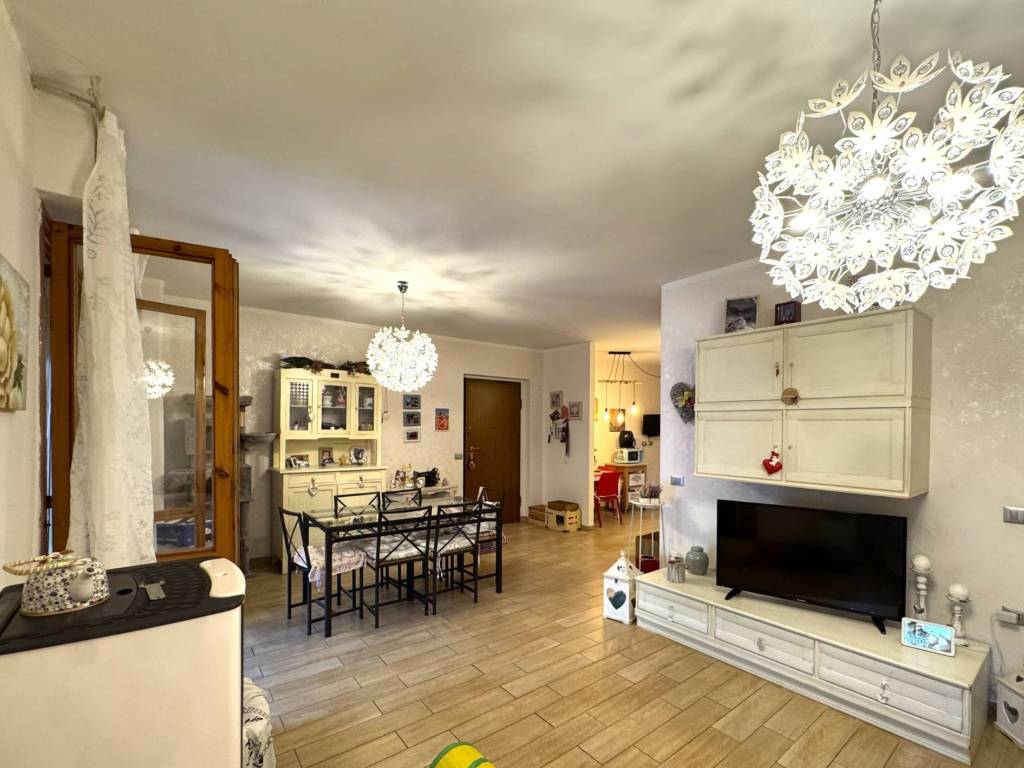appartamento in vendita a Vernio in zona San Quirico