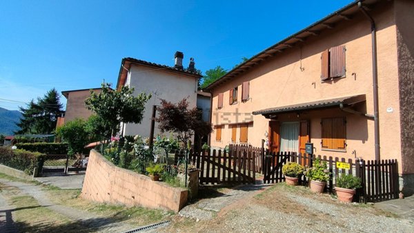 appartamento in vendita a Vernio