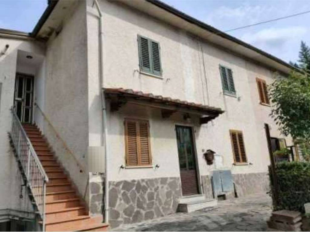appartamento in vendita a Vernio in zona San Quirico