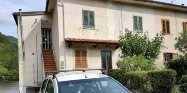 appartamento in vendita a Vernio