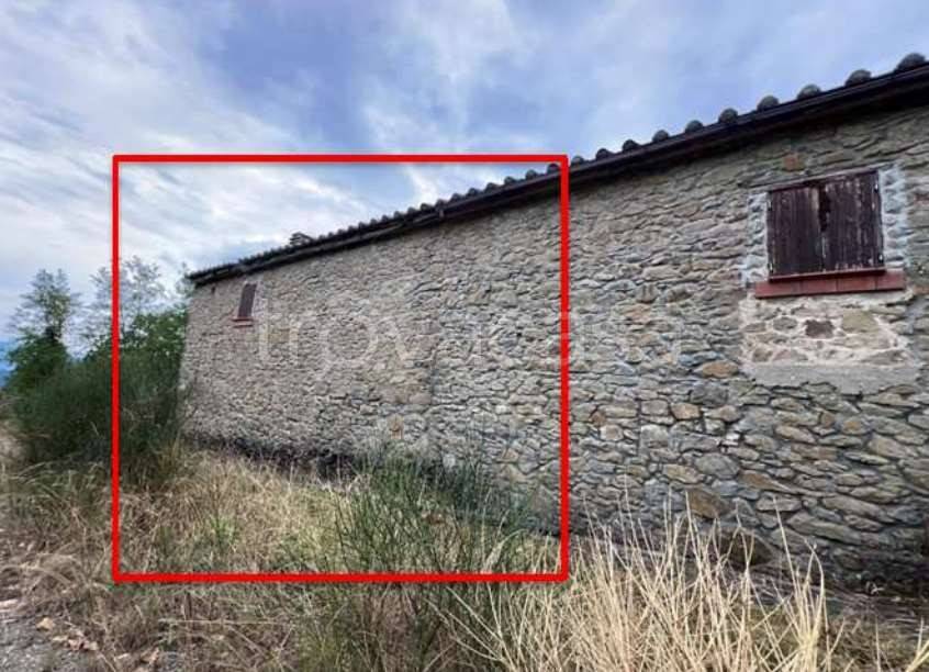 casa indipendente in vendita a Vernio