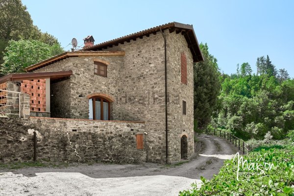 pentavano in vendita a Vernio