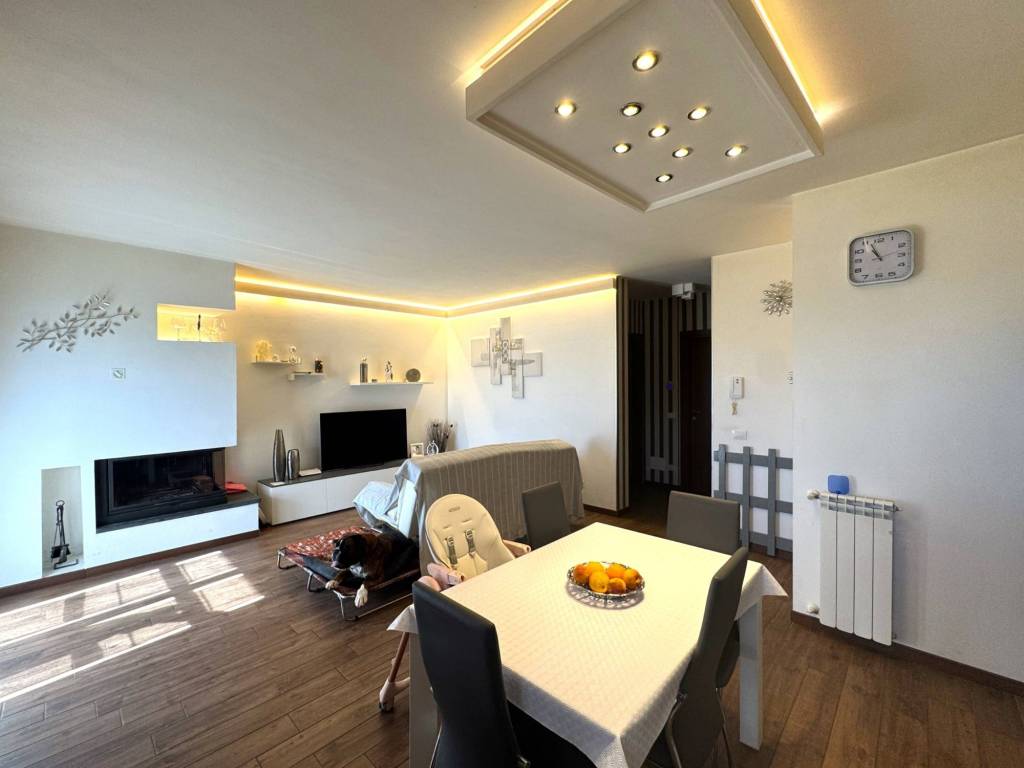 appartamento in vendita a Vernio in zona San Quirico