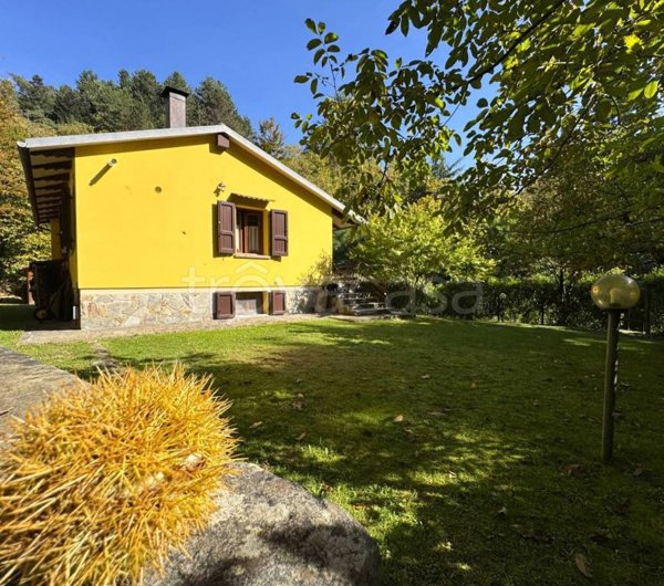 casa indipendente in vendita a Vernio in zona Montepiano