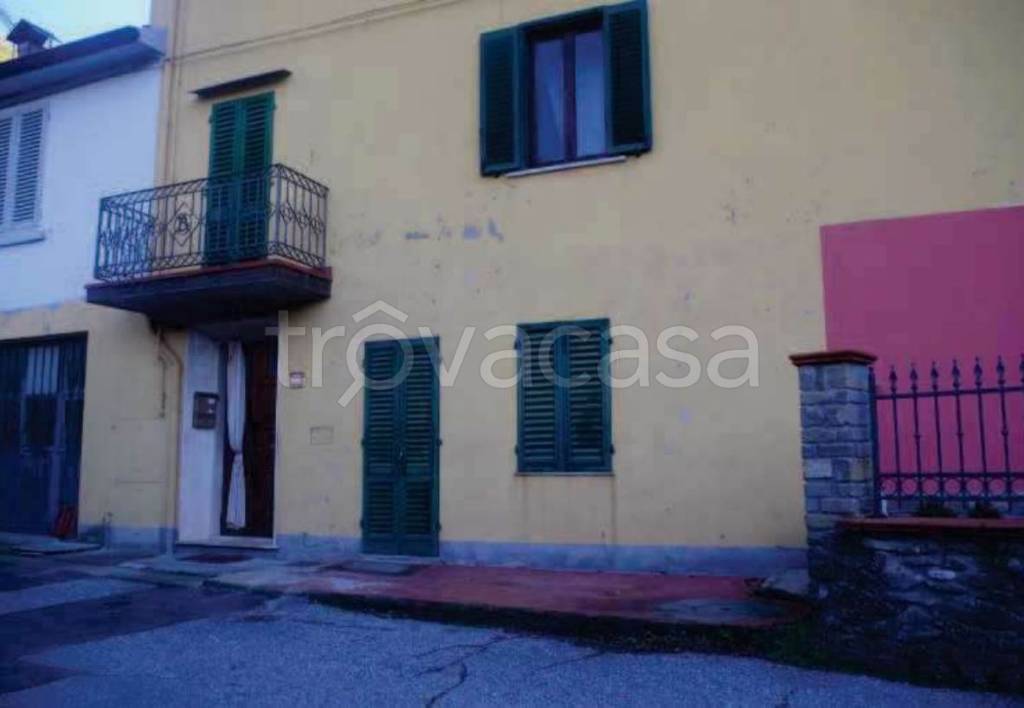 appartamento in vendita a Vernio in zona San Quirico