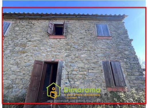 casa indipendente in vendita a Vernio in zona San Quirico