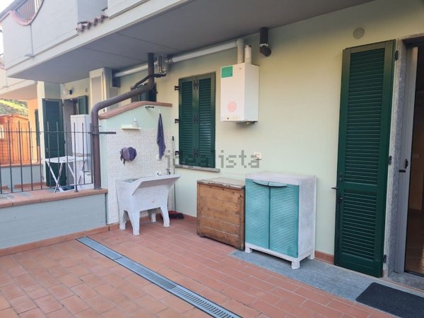 casa indipendente in vendita a Vernio in zona Sant'Ippolito