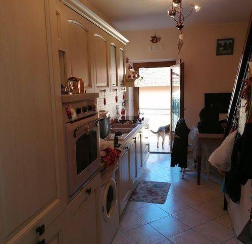 casa indipendente in vendita a Vernio in zona San Quirico