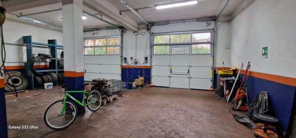 ufficio in vendita a Vernio in zona Montepiano