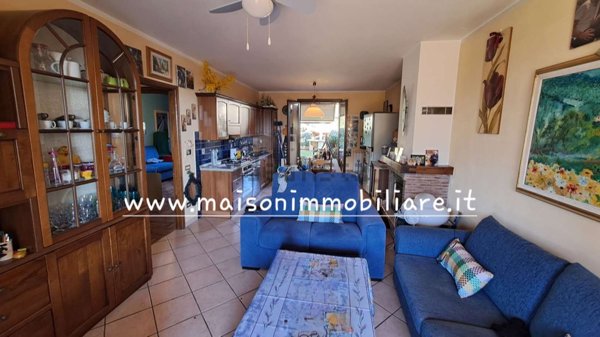 appartamento in vendita a Vernio in zona Cavarzano