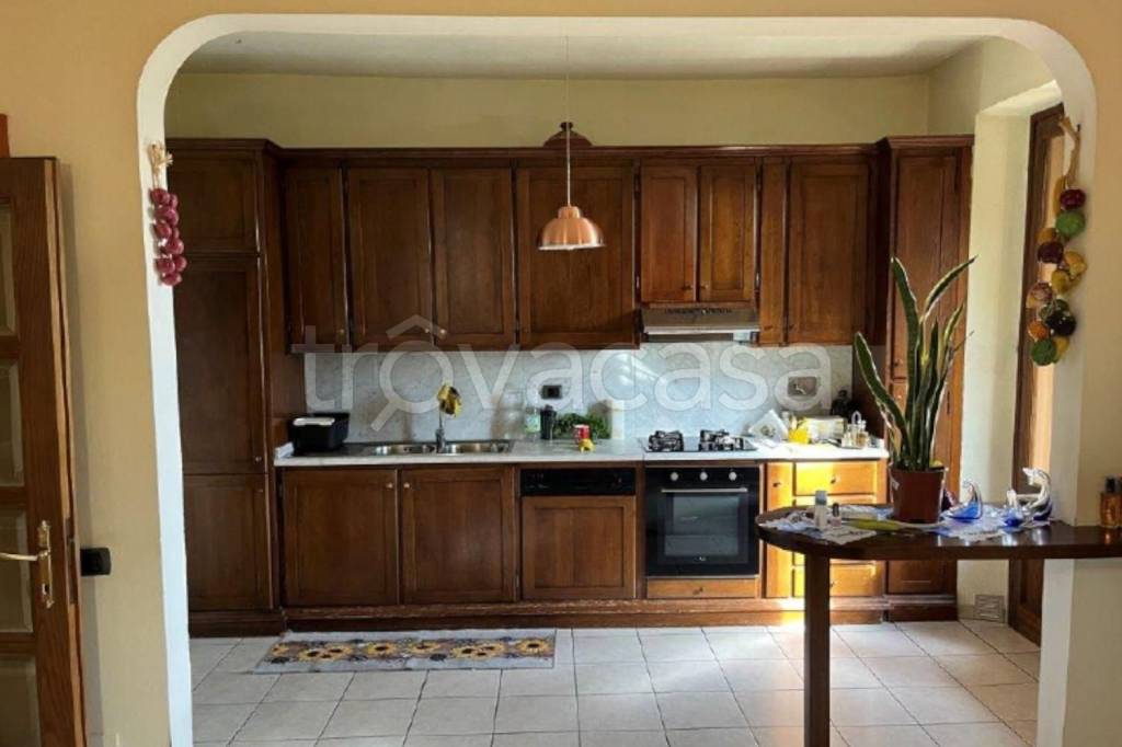 appartamento in vendita a Vernio in zona Sasseta