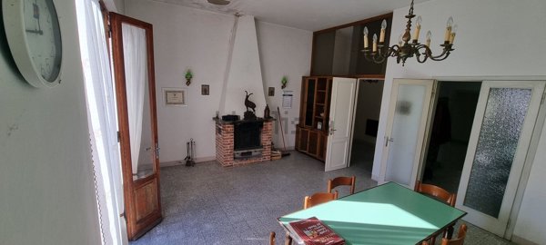 casa indipendente in vendita a Vernio in zona Montepiano
