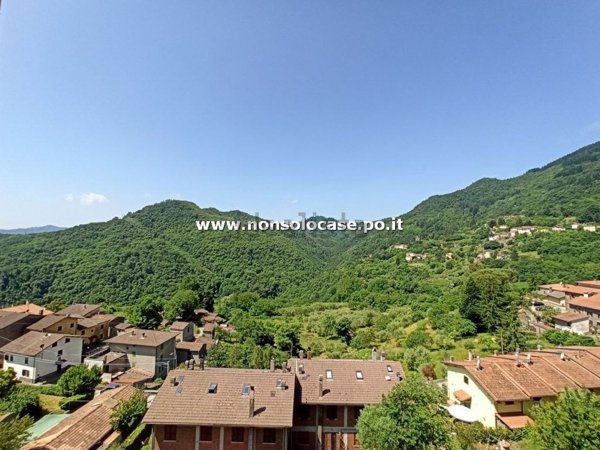 casa indipendente in vendita a Vernio in zona Sasseta