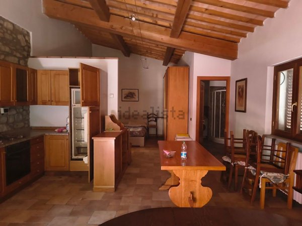 appartamento in vendita a Vernio in zona Terrigoli