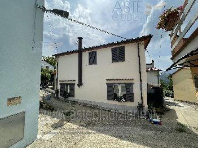 appartamento in vendita a Vernio