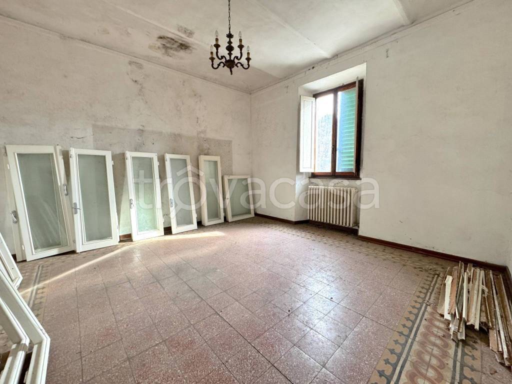 appartamento in vendita a Vernio in zona San Quirico