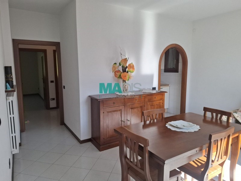 appartamento in vendita a Vernio in zona Mercatale Vernio