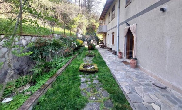 appartamento in vendita a Vernio in zona San Quirico