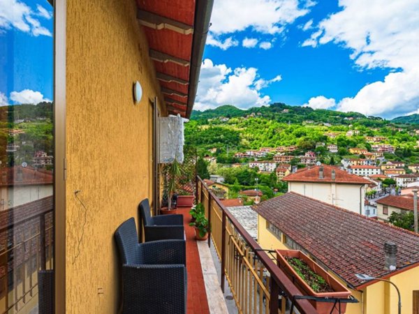 appartamento in vendita a Vernio in zona San Quirico