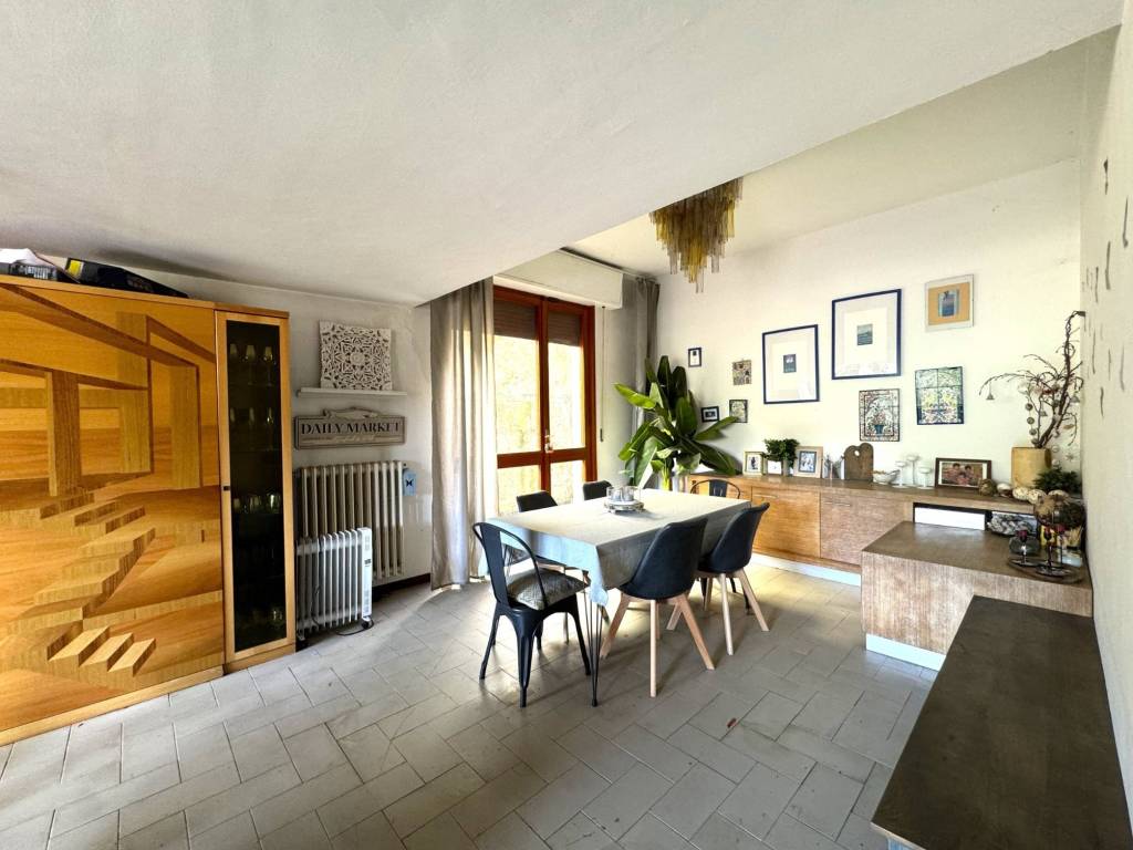 casa indipendente in vendita a Vernio in zona San Quirico