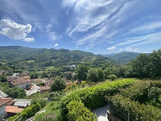appartamento in vendita a Vernio in zona San Quirico