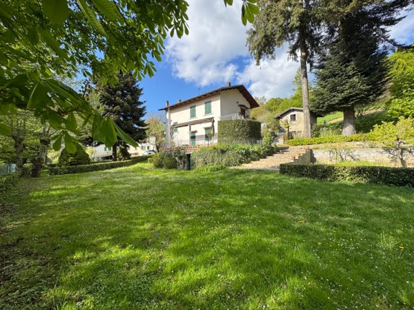 casa indipendente in vendita a Vernio in zona Montepiano