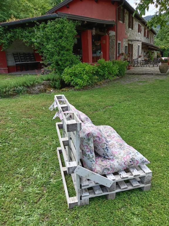 casa indipendente in vendita a Vernio in zona Terrigoli