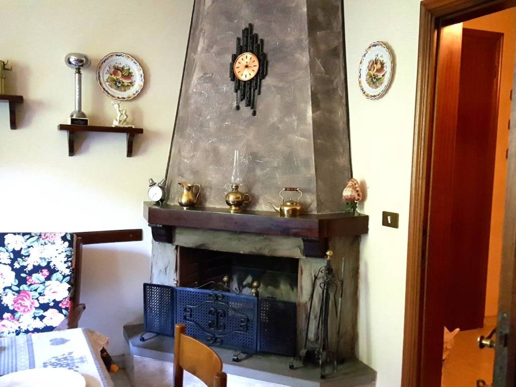 appartamento in vendita a Vernio in zona Montepiano