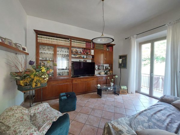 appartamento in vendita a Vernio in zona Terrigoli