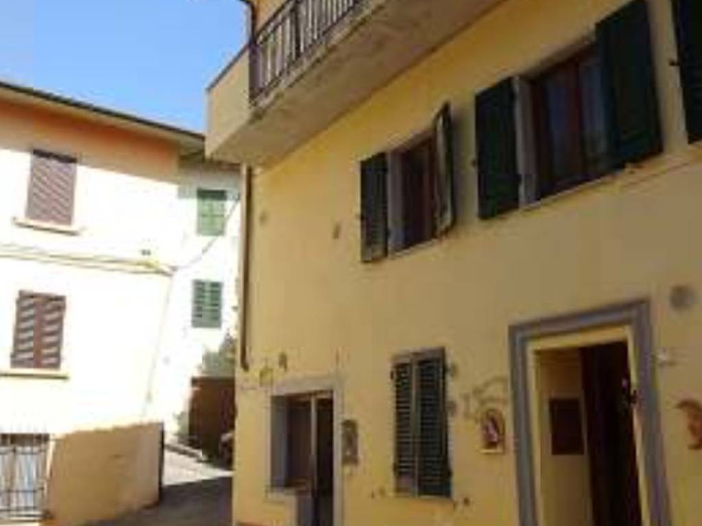 appartamento in vendita a Vernio in zona San Quirico