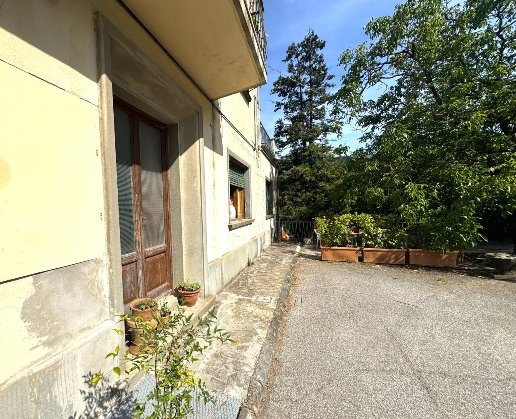 appartamento in vendita a Vernio in zona Montepiano