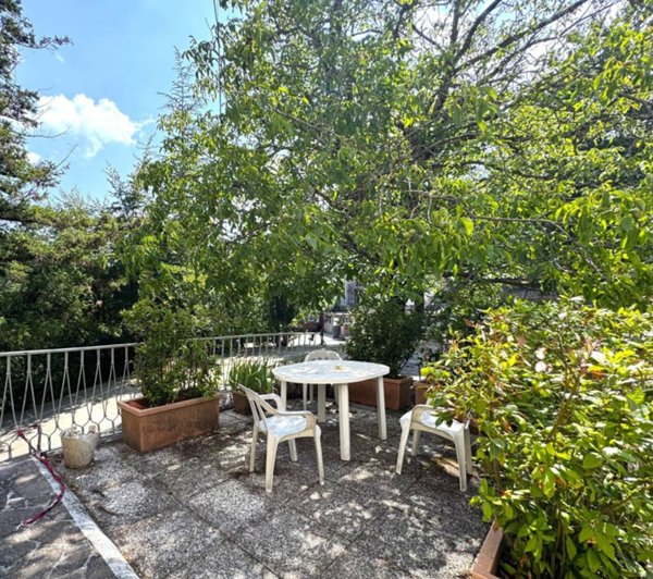 appartamento in vendita a Vernio in zona Montepiano