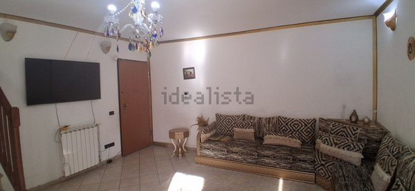 casa indipendente in vendita a Vernio in zona San Quirico