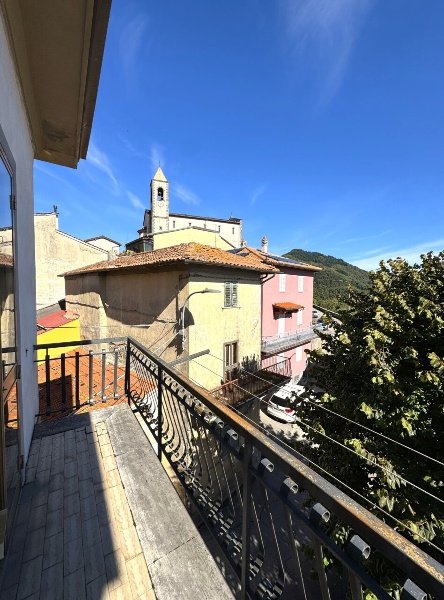 appartamento in vendita a Vernio in zona San Quirico