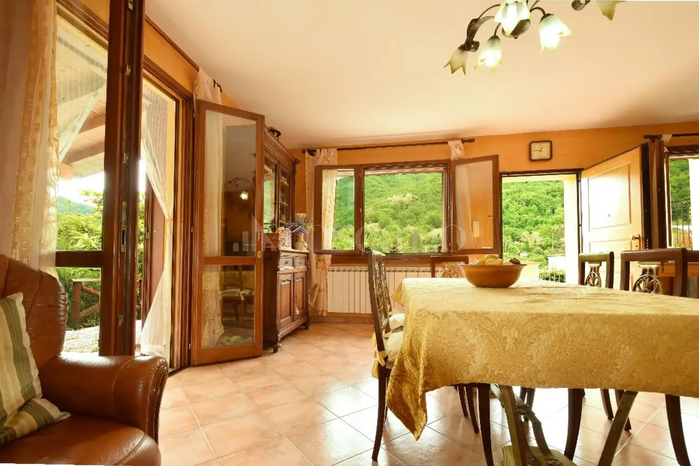 casa indipendente in vendita a Vernio in zona Terrigoli