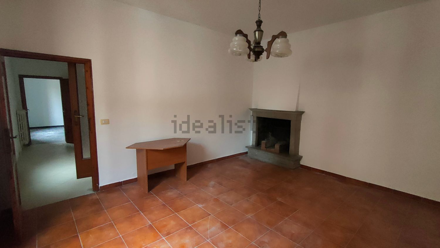 casa indipendente in vendita a Vernio in zona Mercatale Vernio