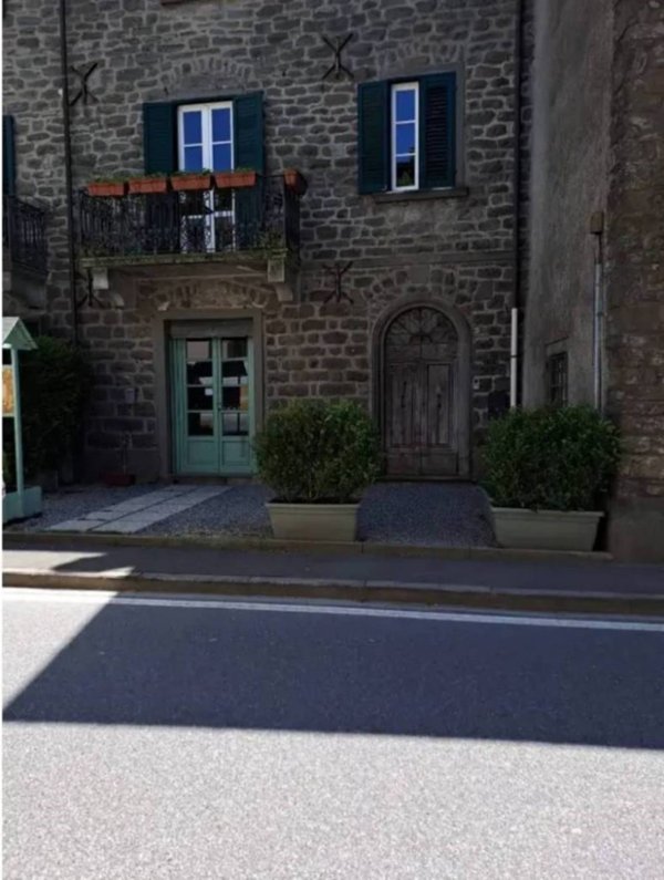 appartamento in vendita a Vernio in zona Montepiano