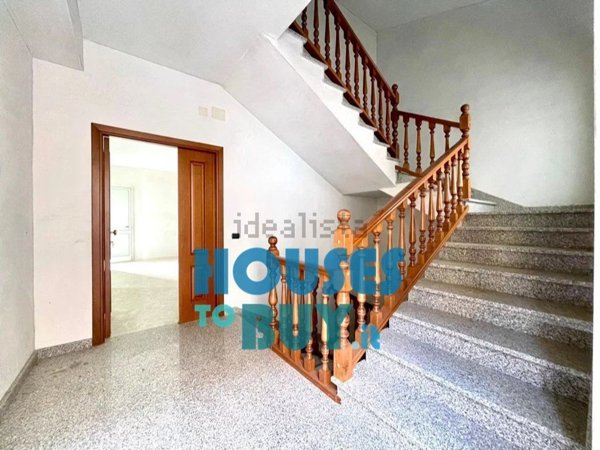 casa indipendente in vendita a Carfizzi