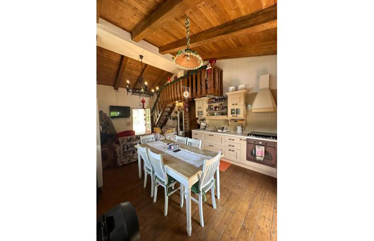 casa indipendente in vendita a Cotronei