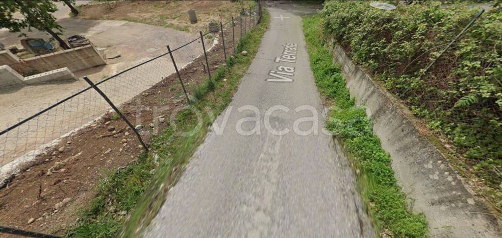 terreno edificabile in vendita a Cotronei