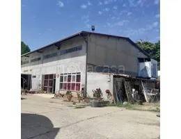 locale commerciale in vendita a Cotronei