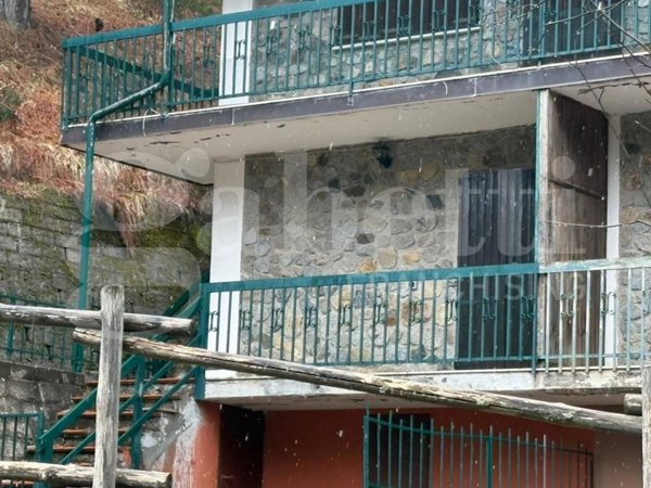casa indipendente in vendita a Cotronei