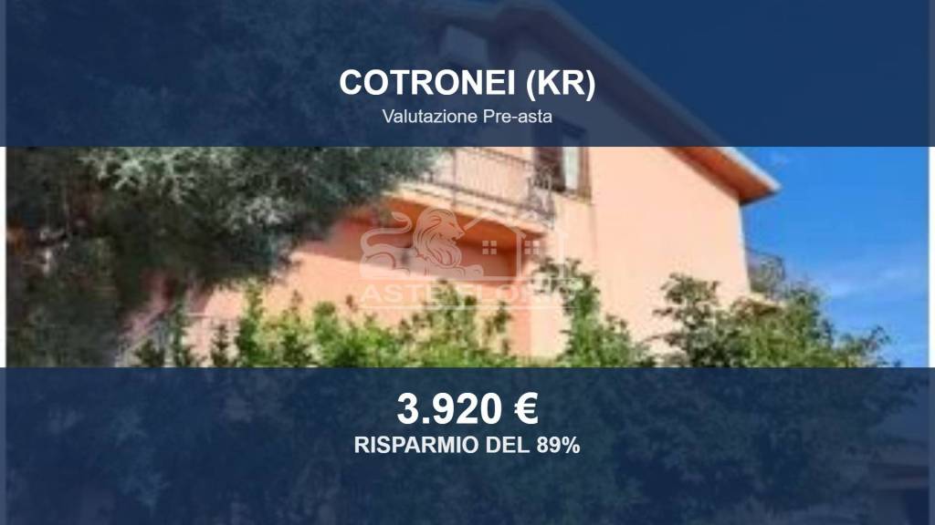 locale commerciale in vendita a Cotronei