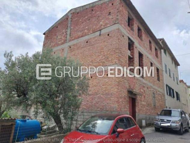 locale commerciale in vendita a Cotronei