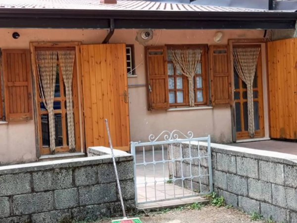 appartamento in vendita a Cotronei in zona Trepidò