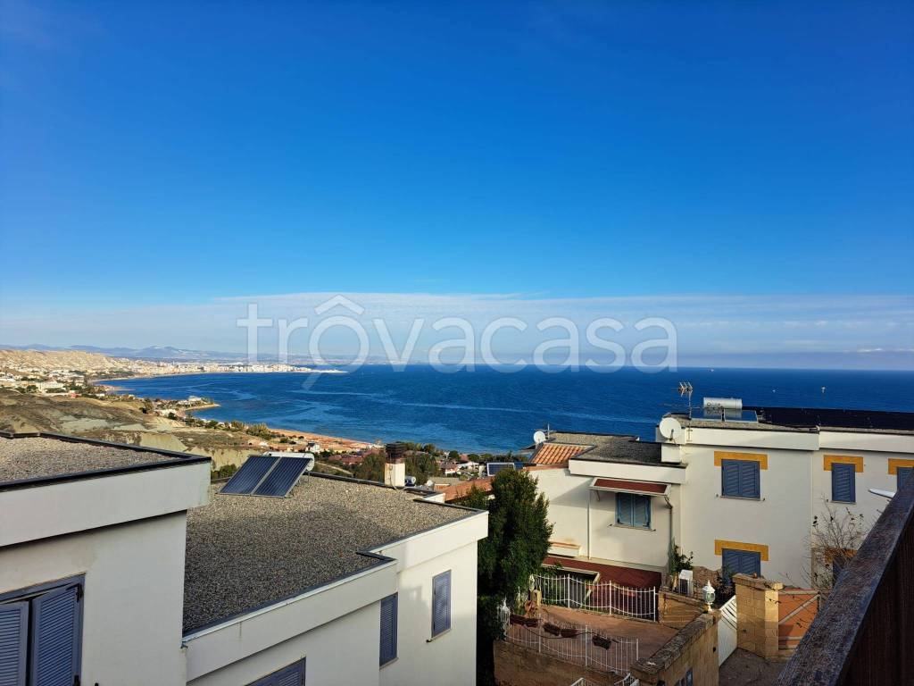casa indipendente in vendita a Crotone