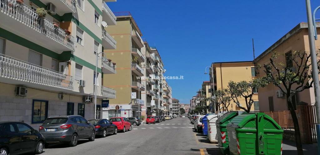 appartamento in vendita a Crotone in zona Centro Città