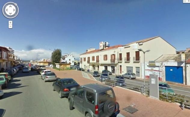 locale di sgombero in vendita a Crotone in zona Centro Città