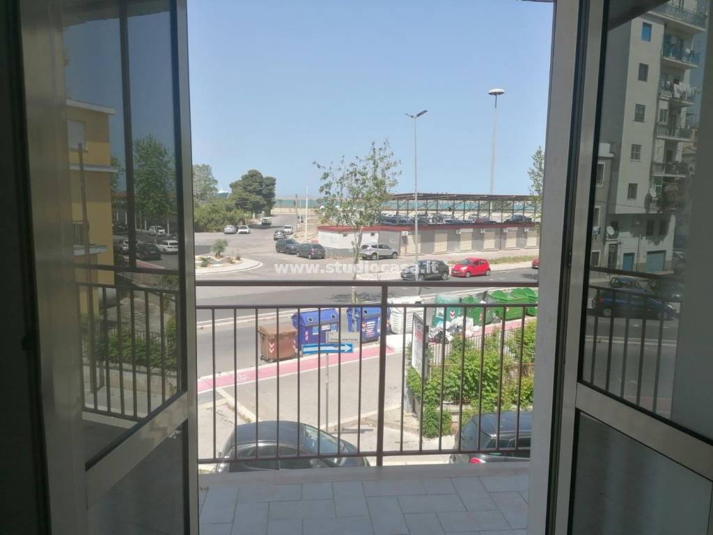 appartamento in vendita a Crotone in zona Centro Città